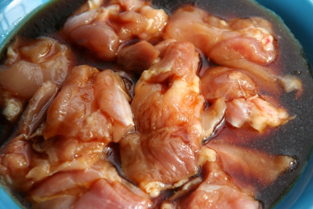 バーベキュー肉の漬け込み時間は？前日に漬け込むだけで美味しさ倍増！漬け込み時間