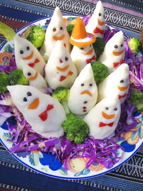 ハロウィンの食べ物は日本で何を食べる？かぼちゃ以外のおすすめも！サラダ